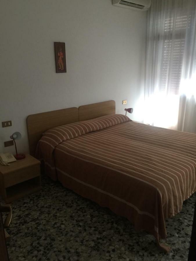 Hotel Margherita Sottomarina Eksteriør bilde